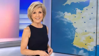 Évelyne Dhéliat face au cancer : son secret et sa perruque à l'antenne