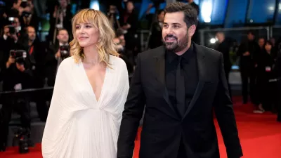 Kim Higelin et Artus à Cannes : nouvelle apparition remarquée du duo, entre élégance et complicité